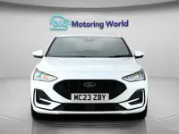 Used Ford Focus ST-Line 155 HP (114 kW) 2023 White Hatchback