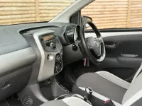Used Toyota Aygo X-play 69 HP (50 kW) 2016 White Hatchback