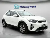 Used Kia Stonic 99 HP (72 kW) 2022 White SUV