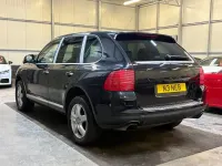Used Porsche Cayenne 250 HP (183 kW) 2006 Black SUV