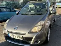 Used Renault Clio Dynamique 111 HP (81 kW) 2012 Grey Estate