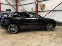 Używany Porsche Macan S 2017 Czarny SUV