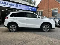 Used Suzuki Vitara SZ-T 112 HP (82 kW) 2018 White SUV