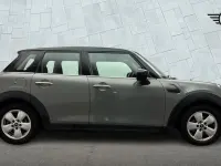 Used Mini Cooper Classic 134 HP (98 kW) 2022 Grey Hatchback