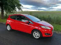 Used Ford Fiesta Zetec 2015 Red Hatchback