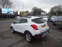 Used Vauxhall Mokka 136 HP (100 kW) 2015 White SUV
