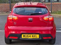 Used Kia Rio 85 HP (62 kW) 2014 Red Hatchback