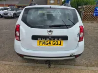 Used Dacia Duster Lauréate 2015 White SUV