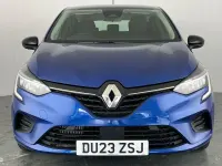 Used Renault Clio Evolution 90 HP (66 kW) 2023 Blue Hatchback