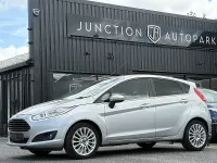Used Ford Fiesta Titanium 125 HP (91 kW) 2013 Silver Hatchback