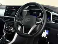 Used VW T-Roc Life 150 HP (110 kW) 2025 SUV