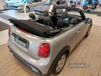 Używany Mini Cooper Cabriolet Classic 134 KM (98 kW) 2023 Srebrny Kabriolet
