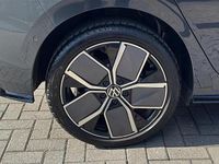 Used VW Golf VIII Black Edition 147 HP (108 kW) 2025 Grey Hatchback