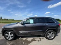 Usado Jeep Grand Cherokee Overland 243 CV (178 kW) 2015 Gris SUV