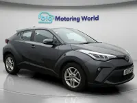Usado Toyota C-HR 122 HP (89 kW) 2023 Cinzento SUV