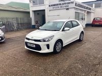Used Kia Rio 83 HP (61 kW) 2018 White Hatchback