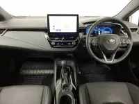 Gebraucht Toyota Corolla 140 PS (102 kW) 2023 Silber Kleinwagen