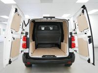Used Peugeot Expert 120 HP (88 kW) 2021 White Van