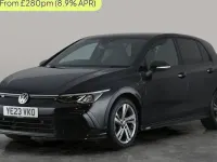 Second-hand VW Golf VIII R-line 150 CP (110 kW) 2023 Negru Hatchback