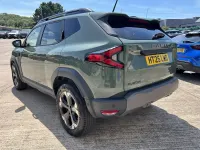 Used Dacia Duster Extreme 128 HP (94 kW) 2025 Green SUV