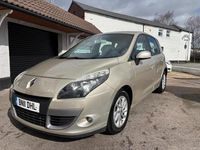 Used Renault Scénic III Expression 110 HP (80 kW) 2011 Gold MPV