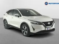 Used Nissan Qashqai N-Connecta 158 HP (116 kW) 2022 White SUV