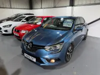 Used Renault Mégane Iconic 2019 Blue Hatchback