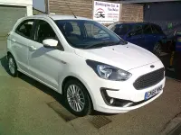 Używany Ford Ka Plus Zetec 85 KM (62 kW) 2018 Biały Hatchback