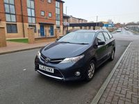 Used Toyota Auris 132 HP (97 kW) 2013 Grey Estate