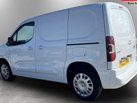 Used Vauxhall Combo 131 HP (96 kW) 2023 MPV
