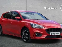 Used Ford Focus ST-Line X 125 HP (91 kW) 2021 Red Hatchback