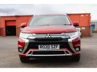 Używany Mitsubishi Outlander P-HEV 224 KM (164 kW) 2020 Czerwony Kombi