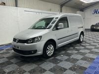 Used VW Caddy Maxi Highline 102 HP (75 kW) 2014 Silver MPV