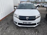 Used Dacia Logan MCV Lauréate 90 HP (66 kW) 2016 White Estate