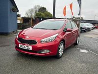 Used Kia Ceed 126 HP (92 kW) 2013 Red Hatchback