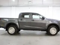 Used Isuzu D-Max 165 HP (121 kW) 2024 Cabriolet