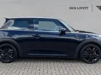 Used Mini Cooper Hatch 134 HP (98 kW) 2023 Black Hatchback