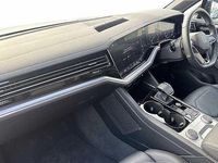 Used VW Touareg Black Edition 286 HP (210 kW) 2023 White SUV