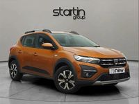 Used Dacia Sandero Prestige 90 HP (66 kW) 2022 Orange SUV