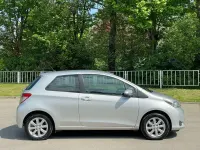 Used Toyota Yaris 90 HP (66 kW) 2012 Silver Hatchback