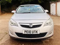 Used Vauxhall Astra Elite 113 HP (83 kW) 2010 Silver Hatchback