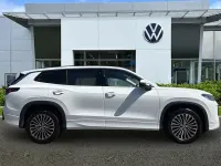 Used VW Tayron Life 150 HP (110 kW) 2025 Pure white SUV