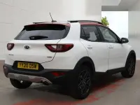 Used Kia Stonic 118 HP (86 kW) 2020 White SUV
