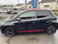Used Toyota Aygo x-press 69 HP (50 kW) 2017 Black Hatchback