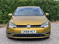 Used VW Golf VII SE 110 HP (80 kW) 2018 Yellow Hatchback