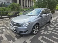 Used Vauxhall Astra SRi 138 HP (101 kW) 2009 Silver Hatchback