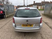 Used Vauxhall Astra 90 HP (66 kW) 2008 Silver Estate