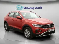 Usado VW T-Roc S 110 HP (80 kW) 2023 Vermelho SUV