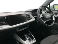 Used Audi Q4 e-tron Sport 125 kW (170 HP) 2022 White SUV