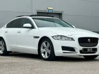 Used Jaguar XF Portfolio 180 HP (132 kW) 2015 White Sedan